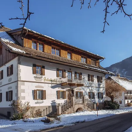 Schullerhof Hermagor-Pressegger See