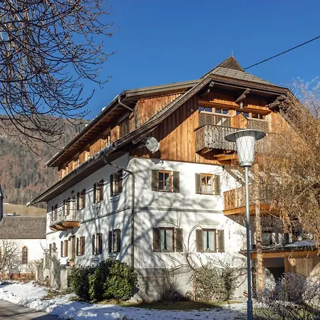 Schullerhof 3* Hermagor-Pressegger See