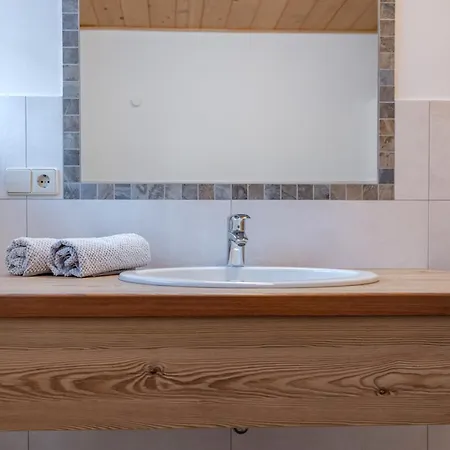 招待所 Schullerhof