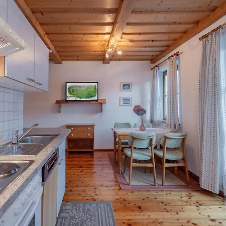 Schullerhof Guest house 3*