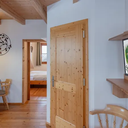 Guest house Schullerhof Hermagor-Pressegger See