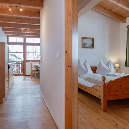 Guest house Schullerhof 3*