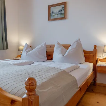 Schullerhof Guest house