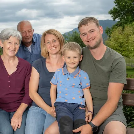 Schullerhof 招待所 黑马戈尔