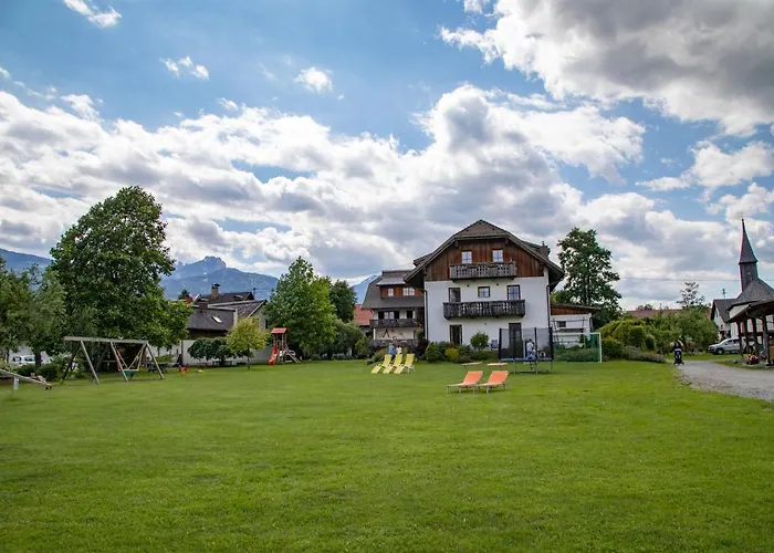 Guest house Schullerhof 3*