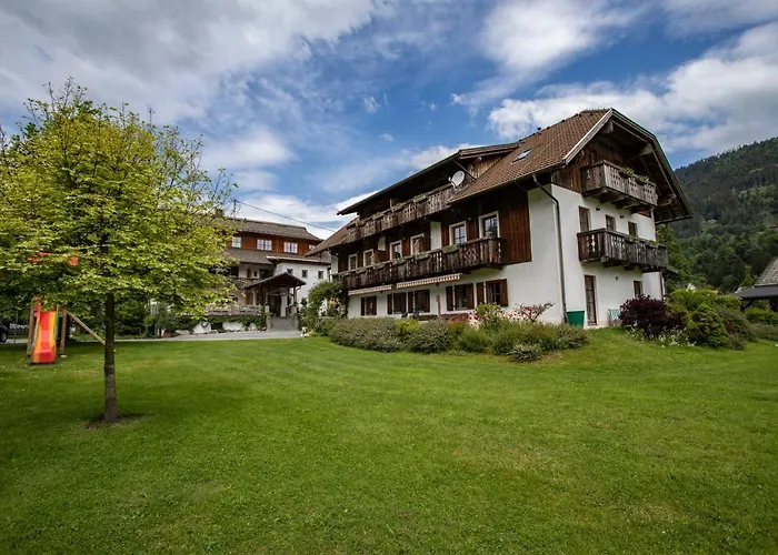 Schullerhof Guest house