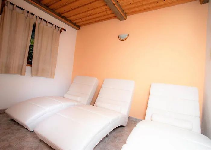 Schullerhof Pensionat 3*